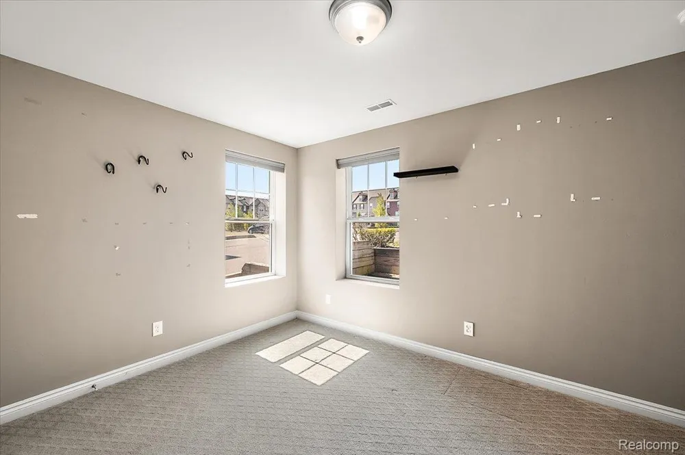 2877 Hartwick Drive Rochester Hills City, MI 48307
