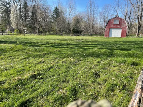 2 Elmhurst Drive