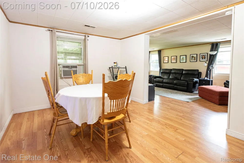 875 S Grey Road Auburn Hills City, MI 48326