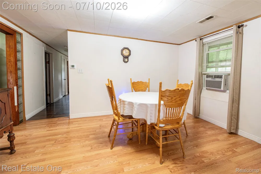 875 S Grey Road Auburn Hills City, MI 48326