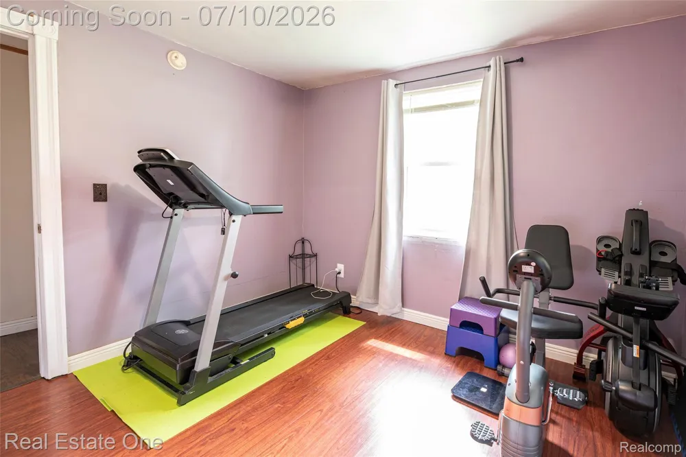 875 S Grey Road Auburn Hills City, MI 48326