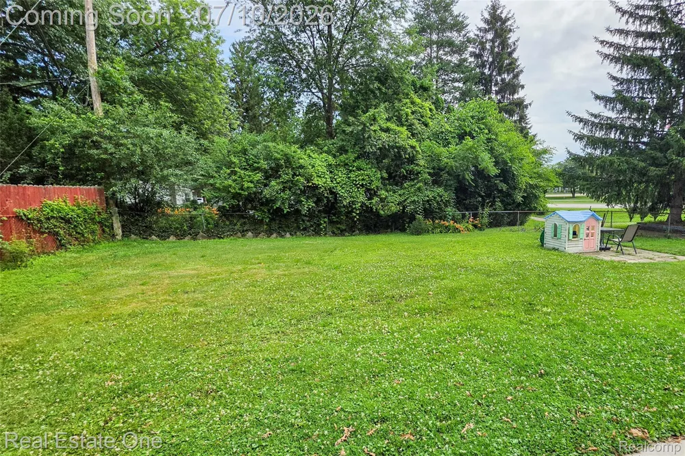 875 S Grey Road Auburn Hills City, MI 48326