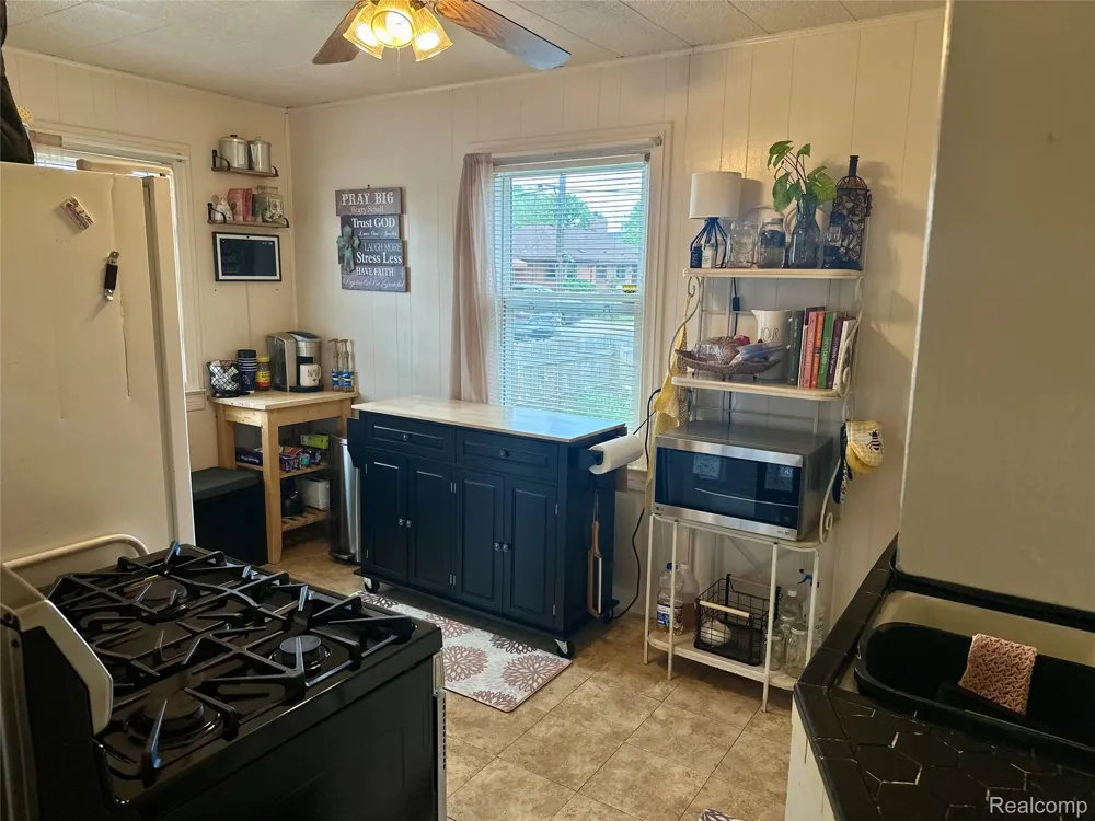 455 Campbell Street River Rouge City, MI 48218