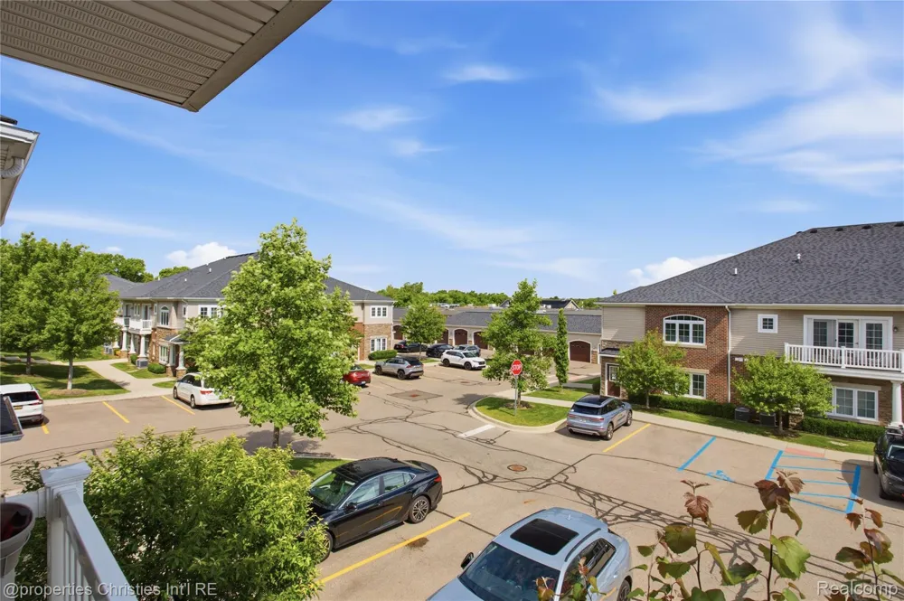 5530 Arbor Chase Drive #14 Scio Township, MI 48103