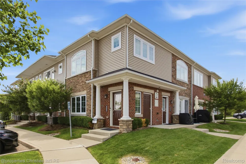 5530 Arbor Chase Drive #14 Scio Township, MI 48103