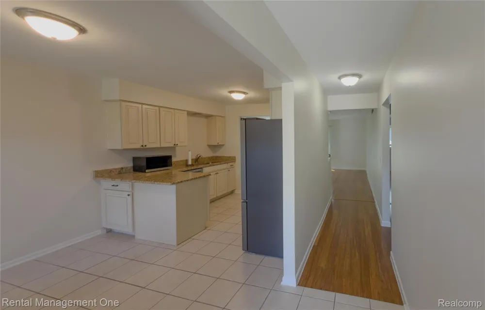 11575 Lynhurst Drive Washington Township, MI 48094