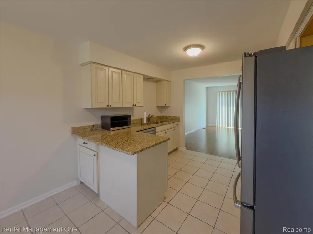 11575 Lynhurst Drive Washington Township, MI 48094