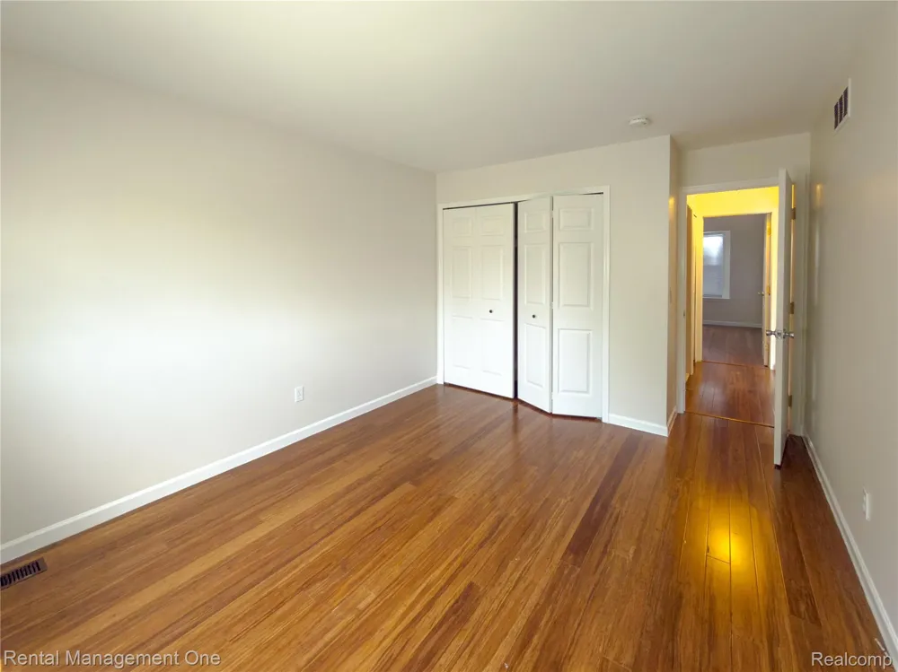 11575 Lynhurst Drive Washington Township, MI 48094