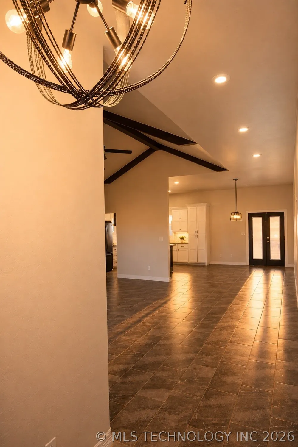 2807 Falling Leaves Drive Weatherford, OK 73096