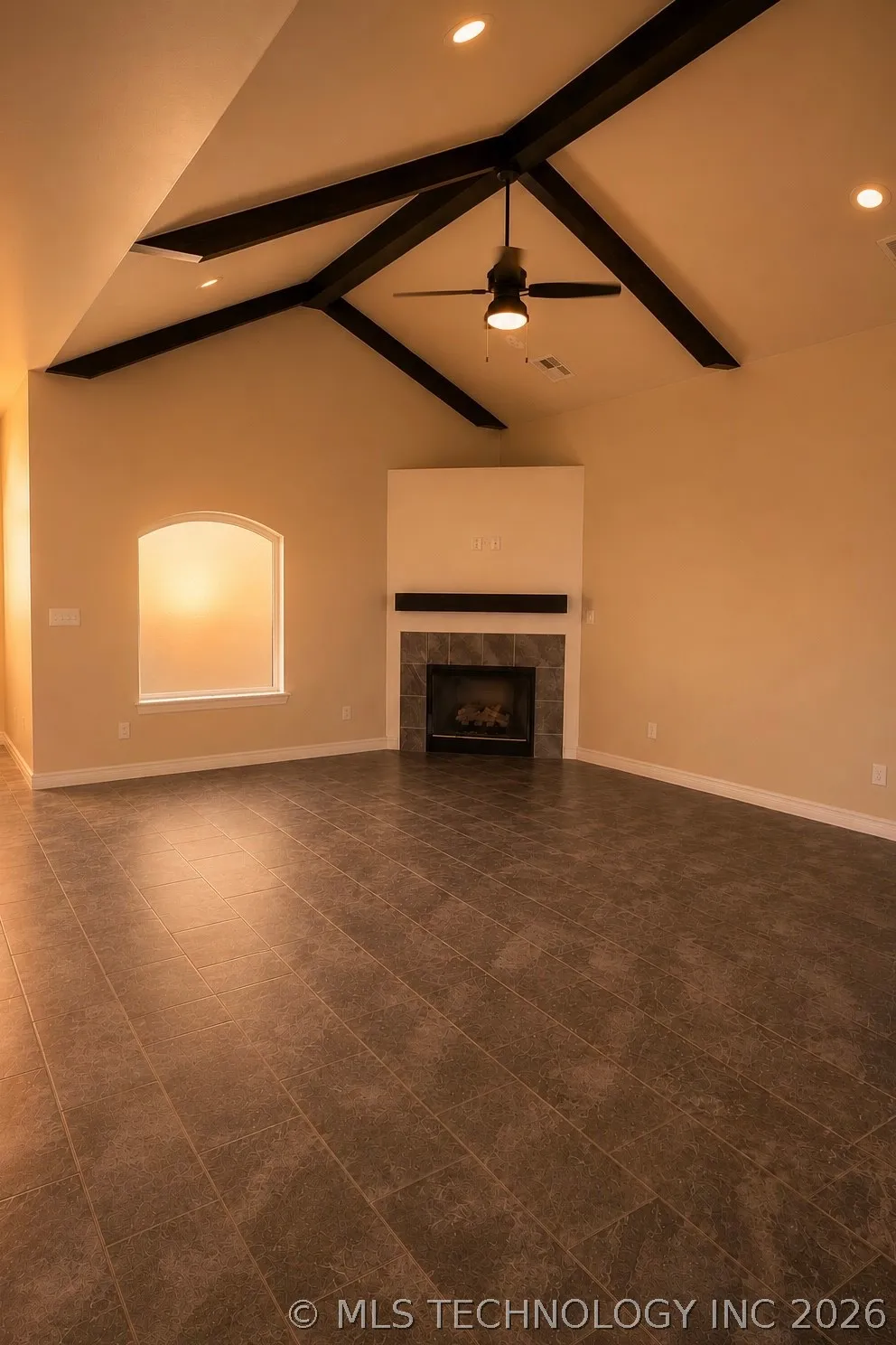 2807 Falling Leaves Drive Weatherford, OK 73096