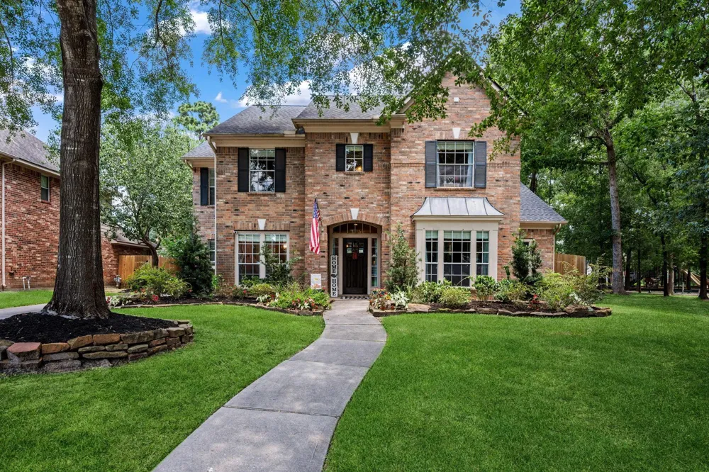 3218 S Woodstream Way Kingwood, TX 77345
