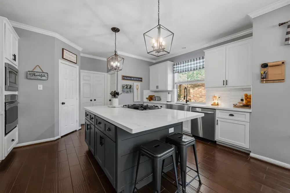 3218 S Woodstream Way Kingwood, TX 77345