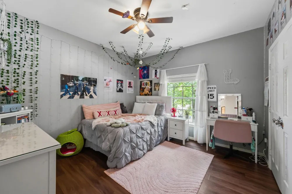 3218 S Woodstream Way Kingwood, TX 77345