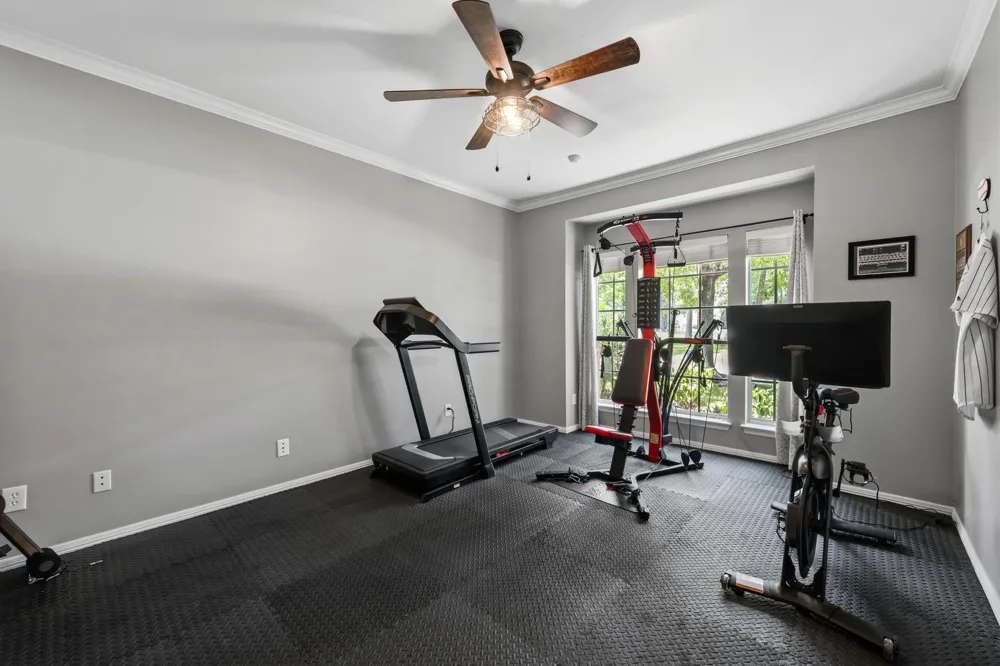 3218 S Woodstream Way Kingwood, TX 77345
