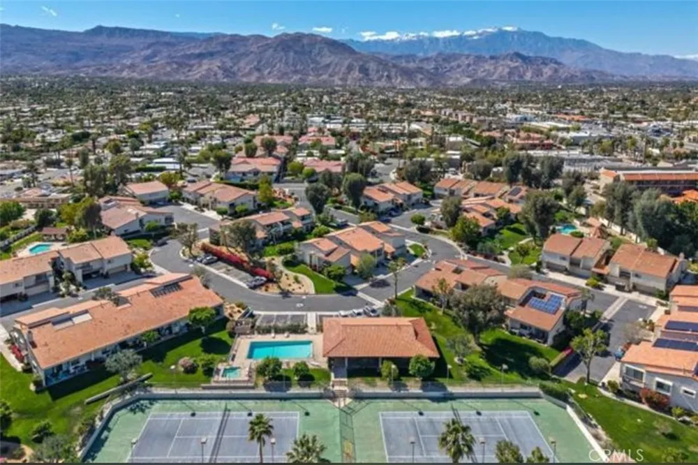 45436 Driftwood Palm Desert, CA 92260