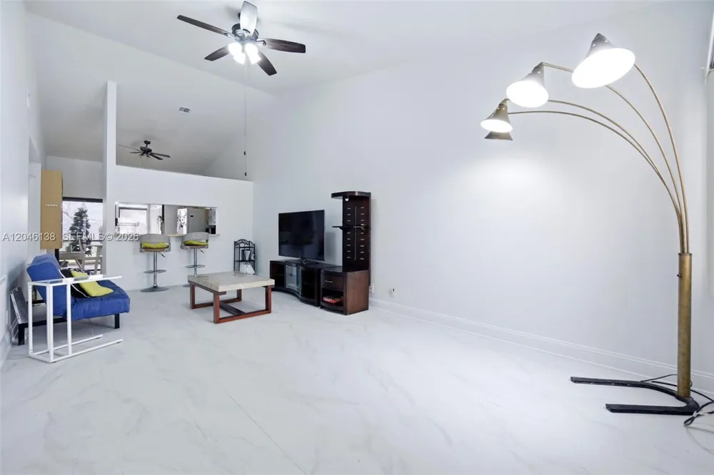 7924 NW 10th St Plantation, FL 33322