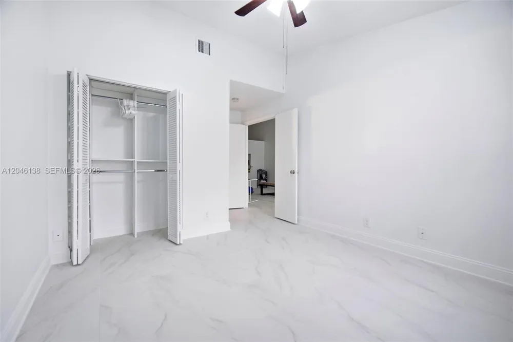 7924 NW 10th St Plantation, FL 33322