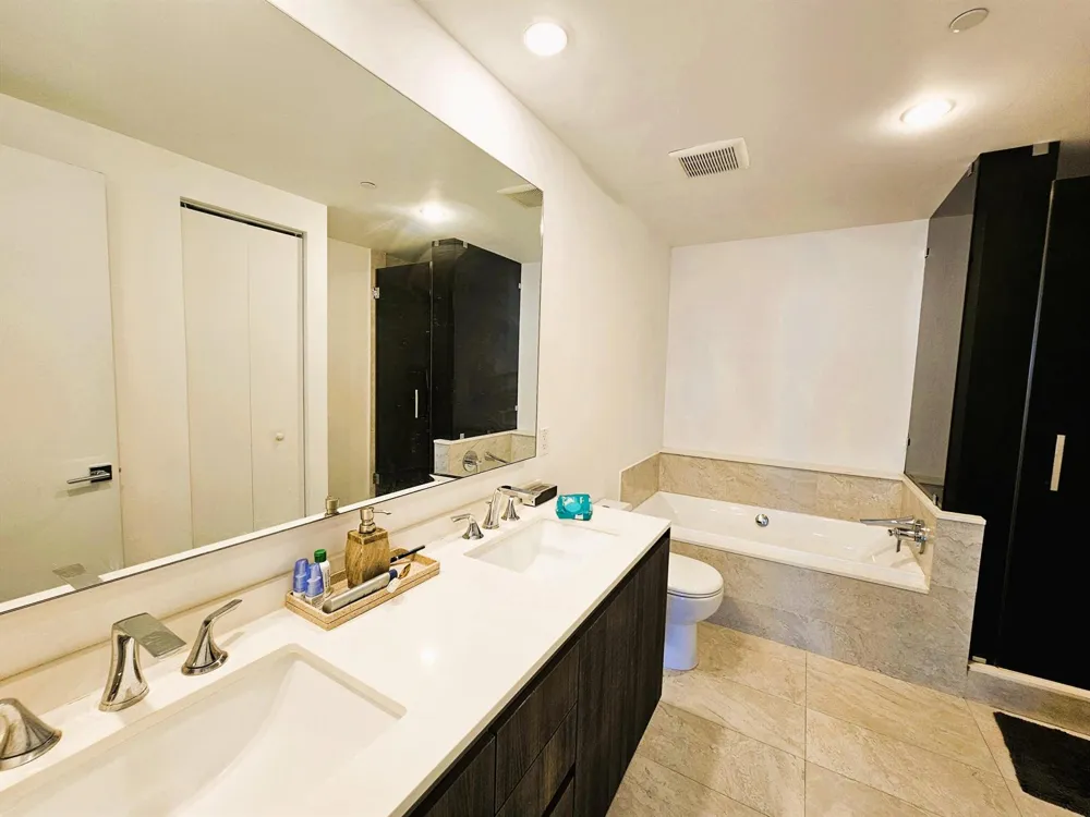 488 NE 18th Street #Apt 3508 Miami, FL 33132
