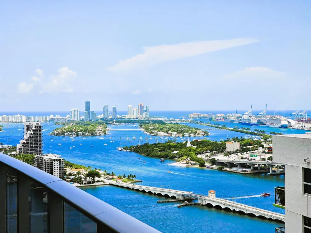 488 NE 18th Street #Apt 3508 Miami, FL 33132