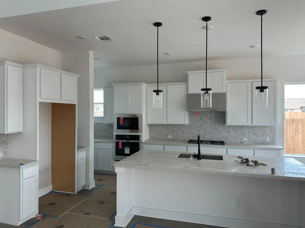 213 Borrego Bend Liberty Hill, TX 78642