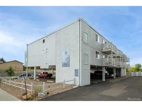 1064 Chambers Court #201