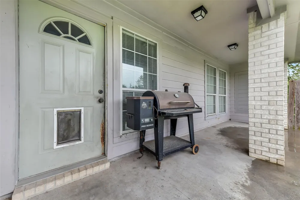 1 Prairie Knoll Drive La Marque, TX 77510