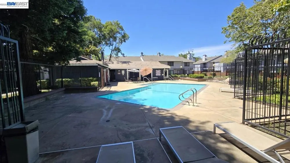 6125 Thornton Ave Newark, CA 94560
