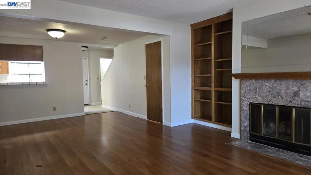 6125 Thornton Ave Newark, CA 94560