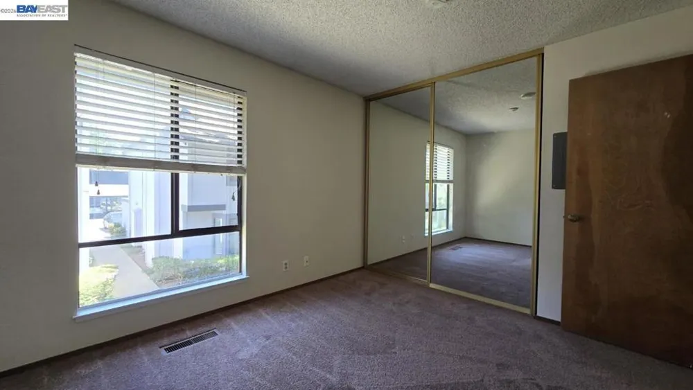 6125 Thornton Ave Newark, CA 94560