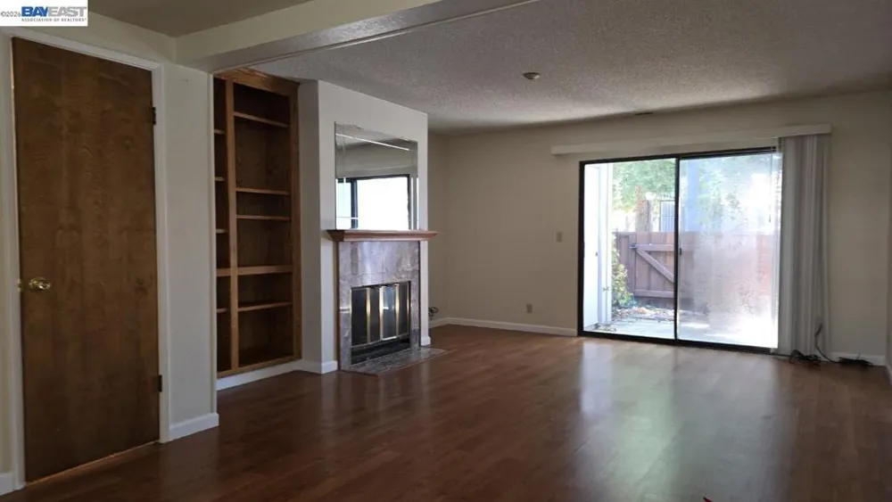 6125 Thornton Ave Newark, CA 94560