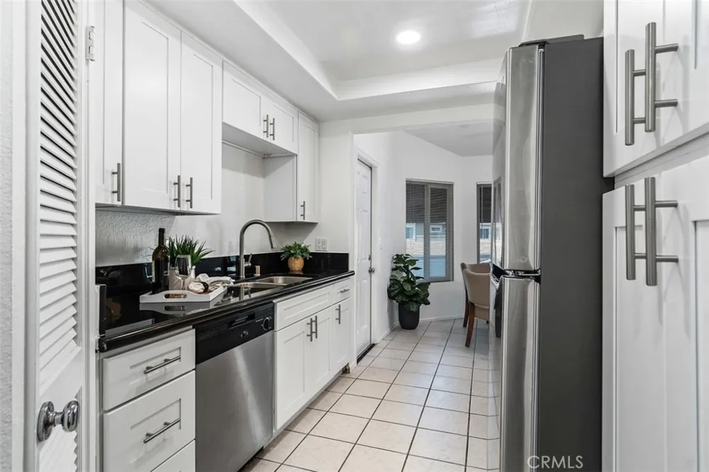 7129 Cerritos Avenue #7 Stanton, CA 90680