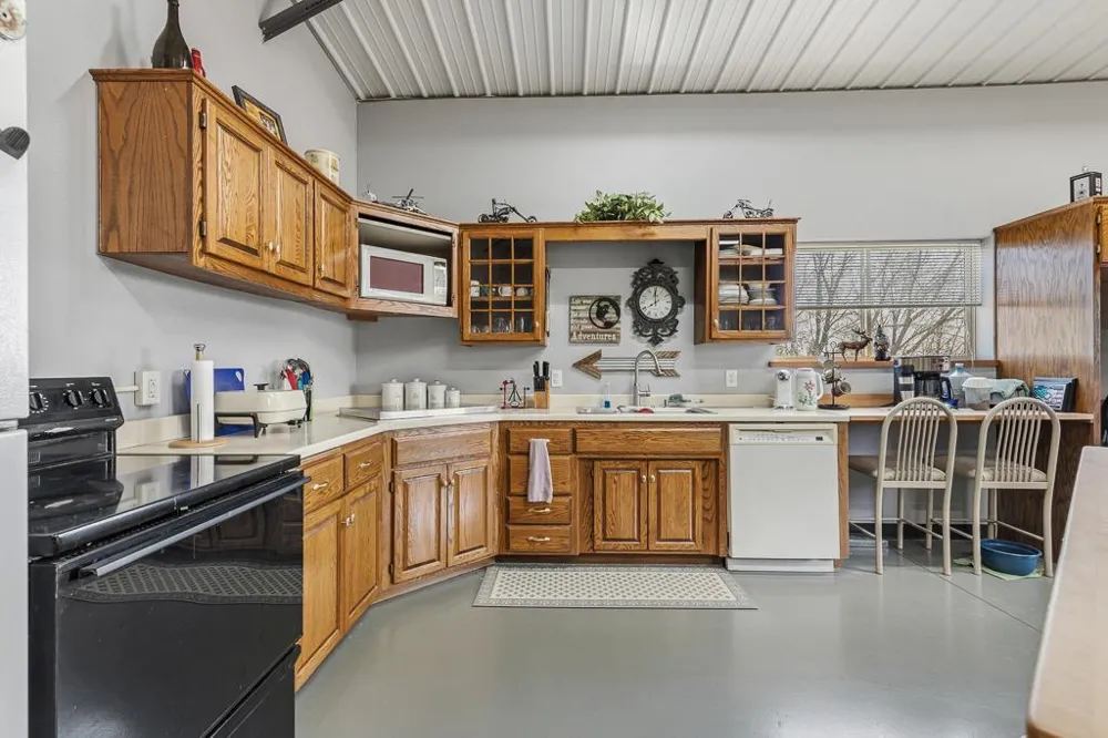 18187 State Highway 19 Vesta, MN 56292
