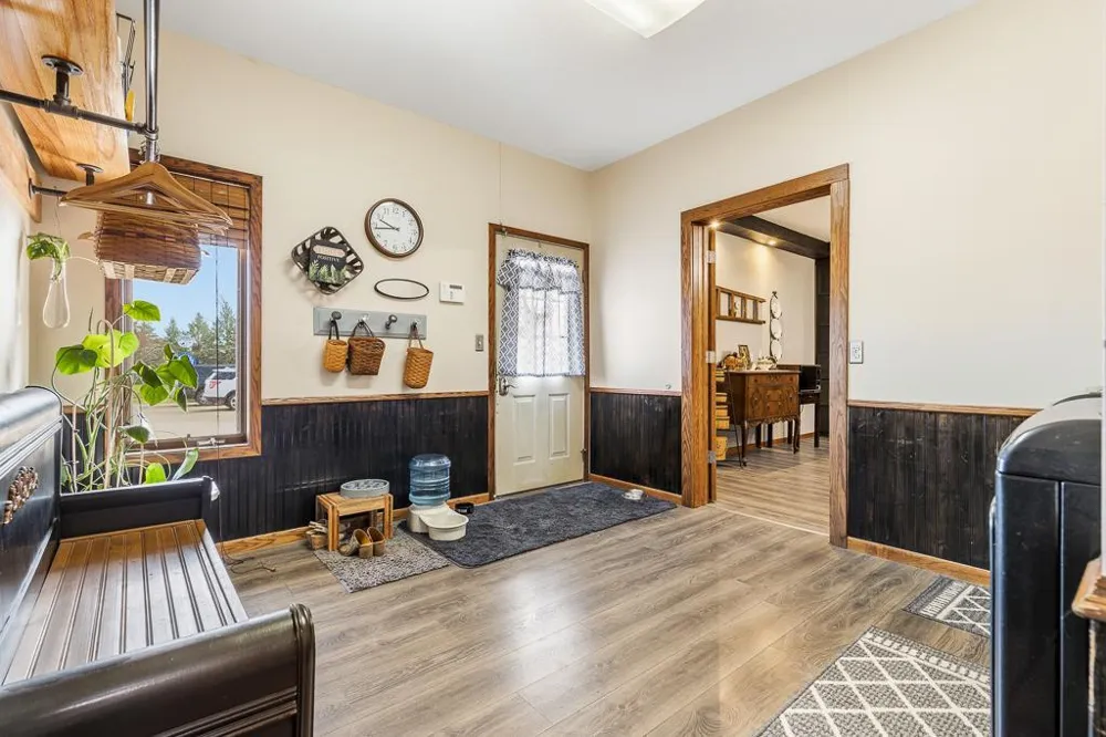 18187 State Highway 19 Vesta, MN 56292