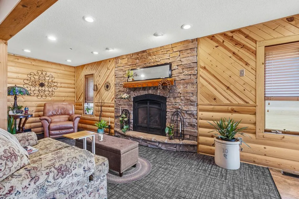 18187 State Highway 19 Vesta, MN 56292