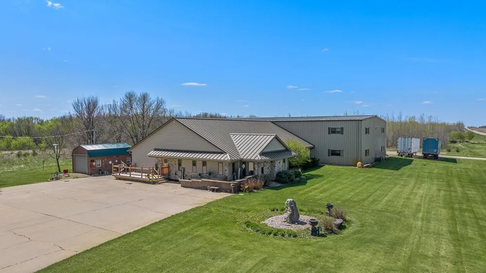 18187 State Highway 19 Vesta, MN 56292