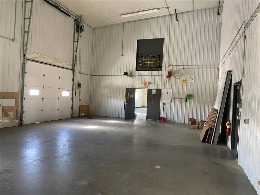 18187 State Highway 19 Vesta, MN 56292