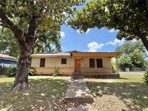 2501 S 27th Street
