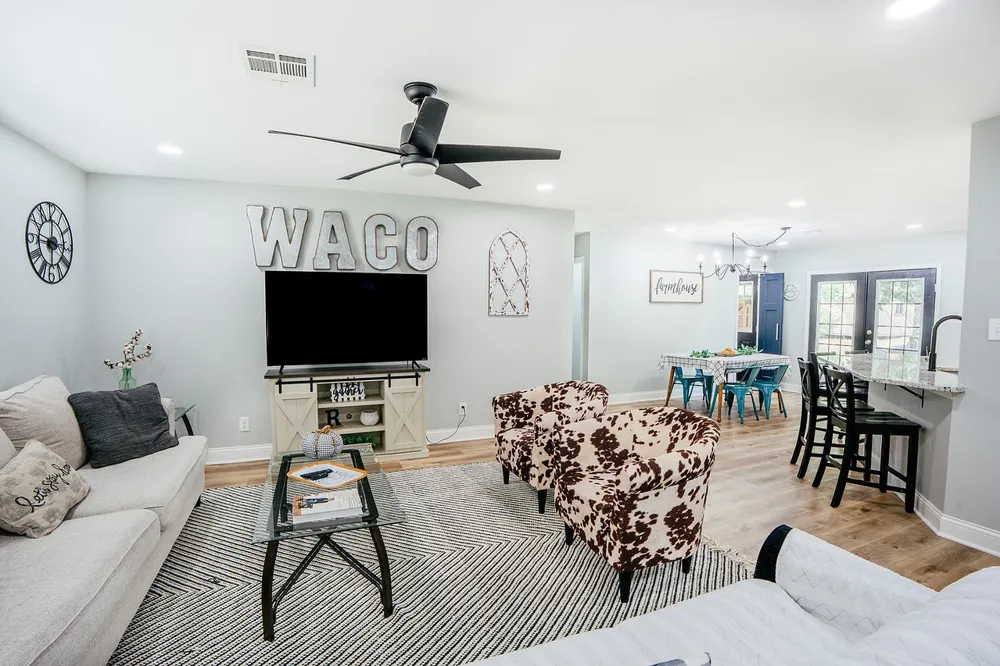 364 Melrose Drive Woodway, TX 76712
