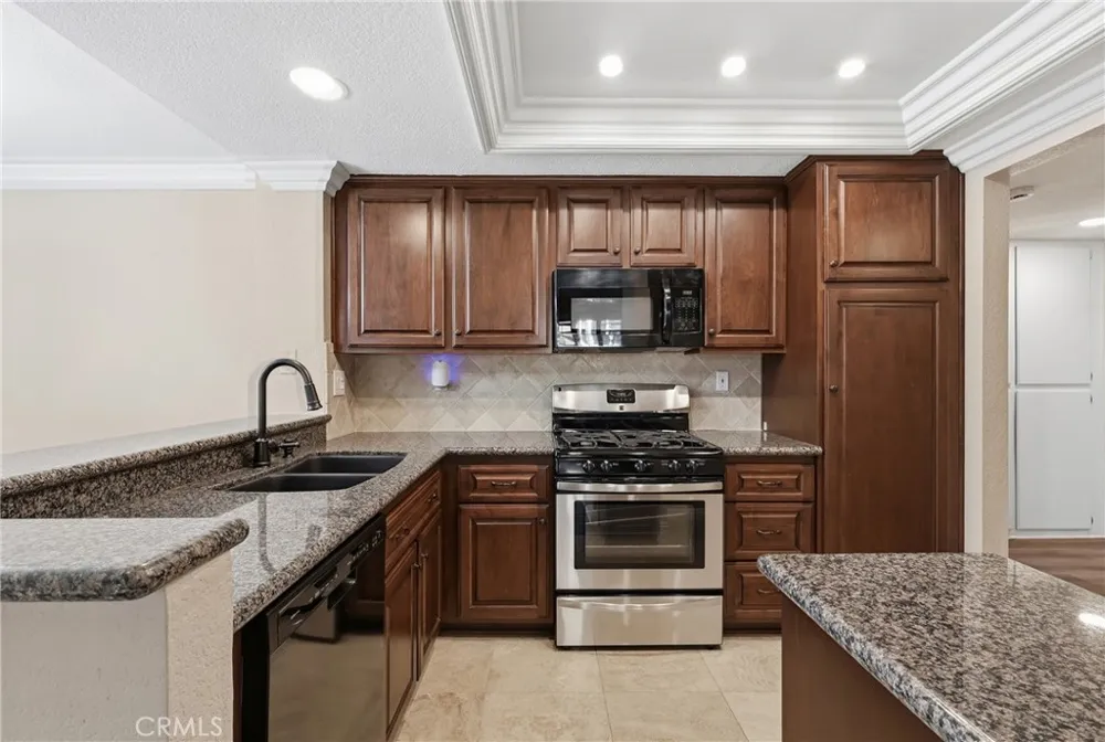1 Baya Rancho Santa Margarita, CA 92688