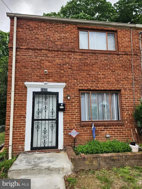 2323 GAYLORD DRIVE