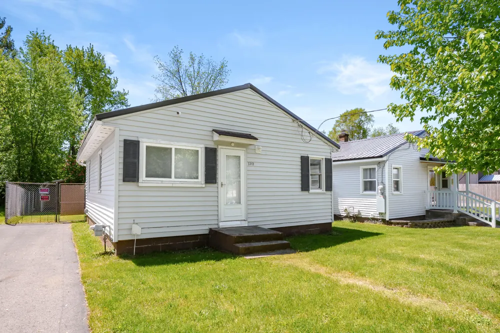 3312 Lake Street Kalamazoo Charter Township, MI 49048