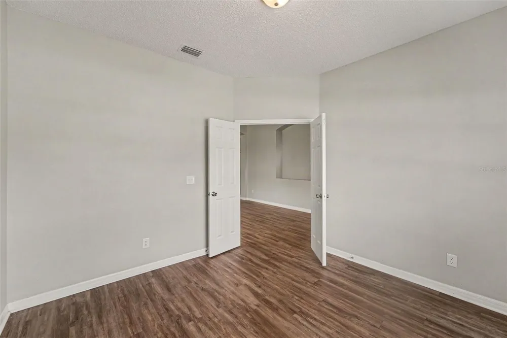 4906 PENNECOTT WAY Wesley Chapel, FL 33544