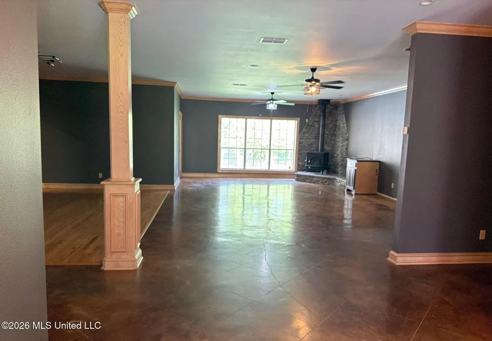 1058 Clabber Creek Drive Summit, MS 39666