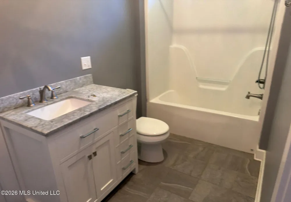 1058 Clabber Creek Drive Summit, MS 39666