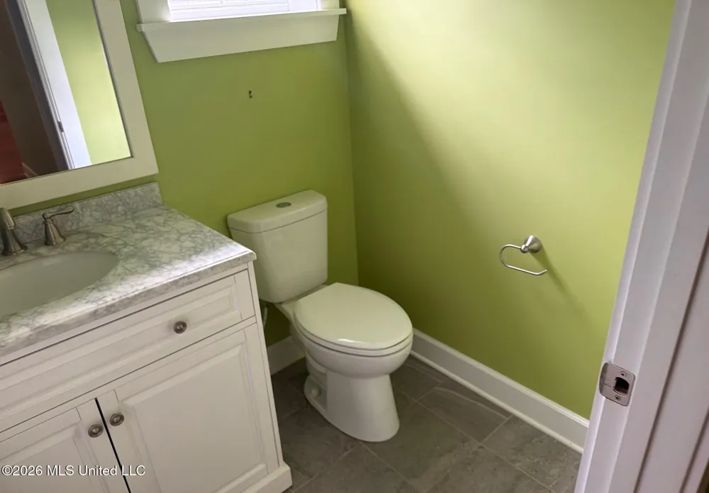 1058 Clabber Creek Drive Summit, MS 39666