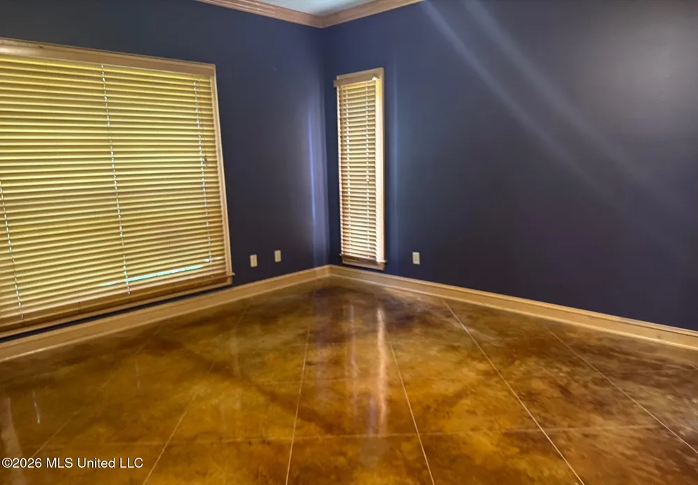 1058 Clabber Creek Drive Summit, MS 39666