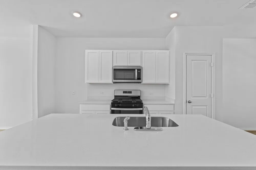 304 Constanza Trail Bastrop, TX 78602