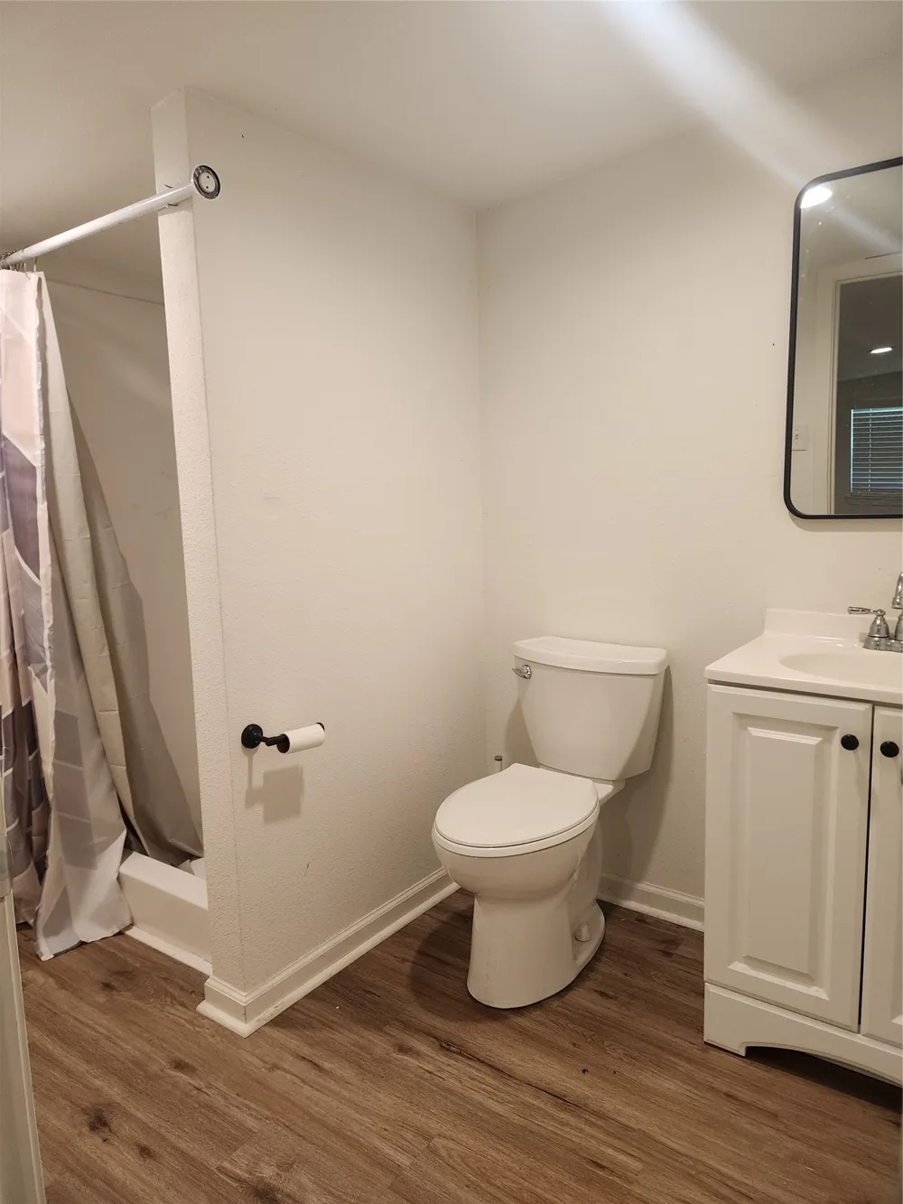 202 W Martin Comanche, TX 76401