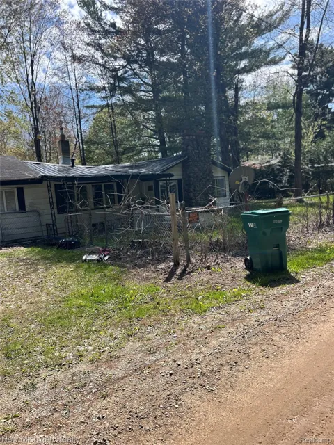 242 Hickory Street