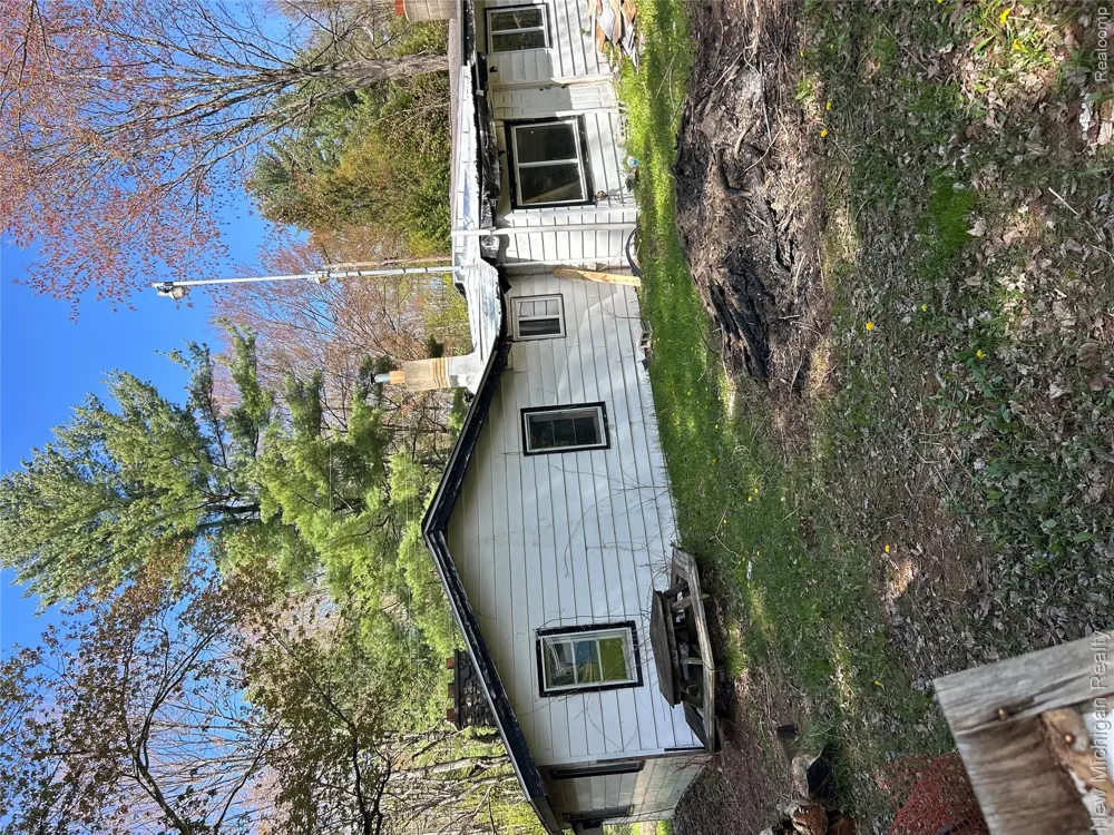 242 Hickory Street Hay Township, MI 48624